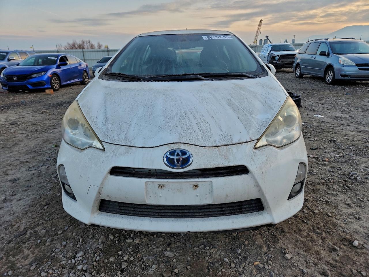 2012 TOYOTA PRIUS C photo 5