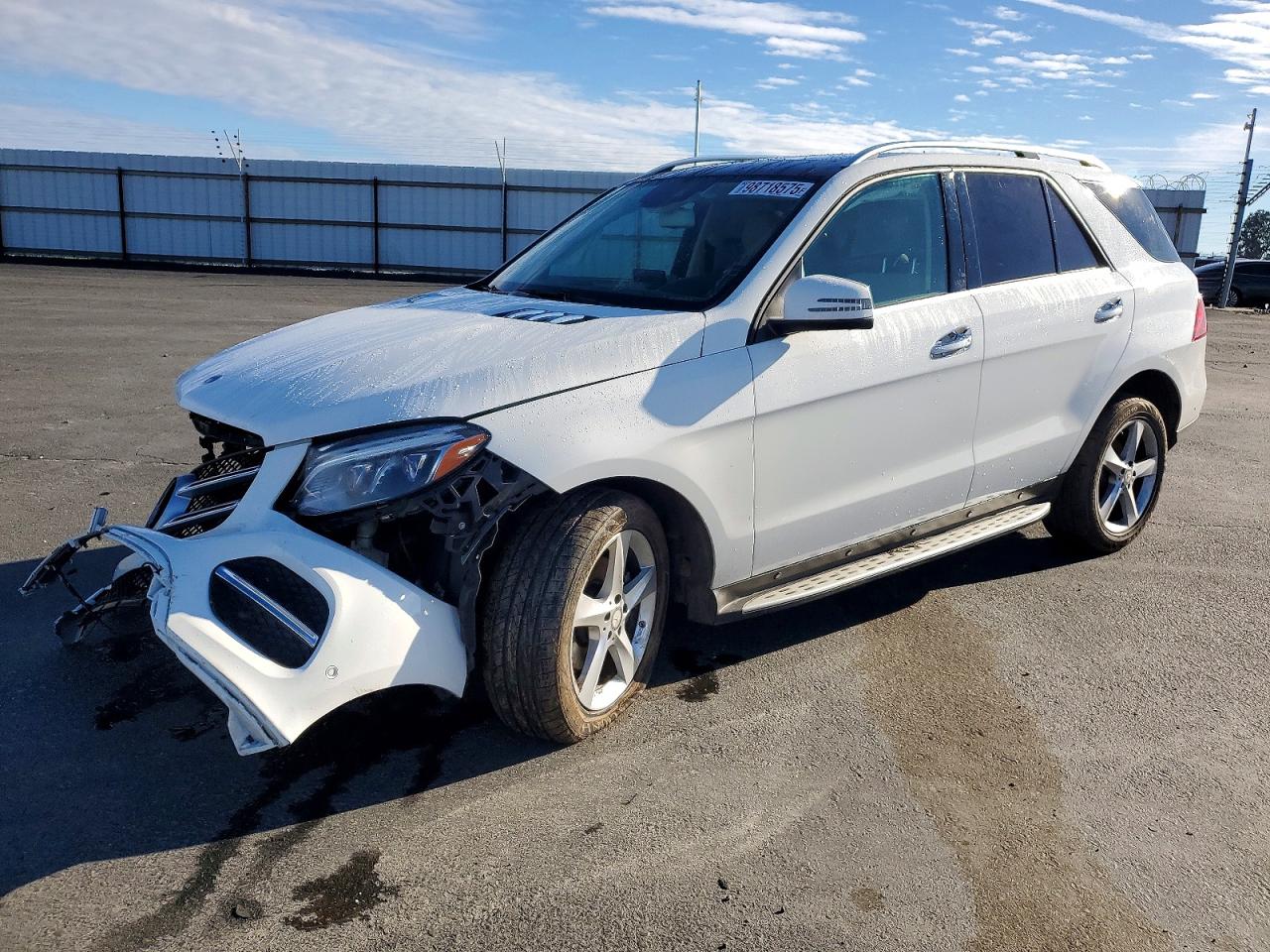 2016 MERCEDES-BENZ GLE