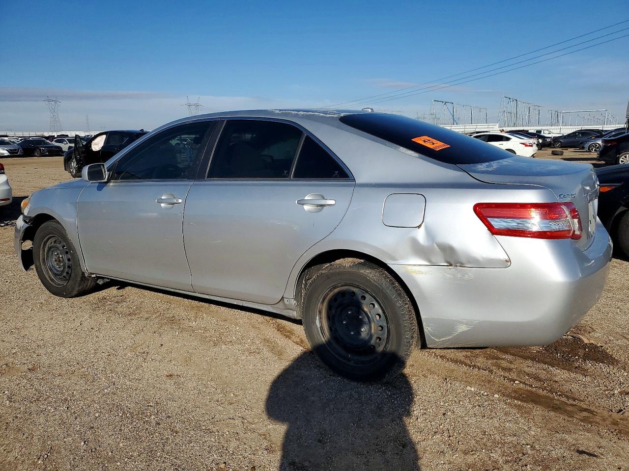 2011 TOYOTA CAMRY BASE photo 2