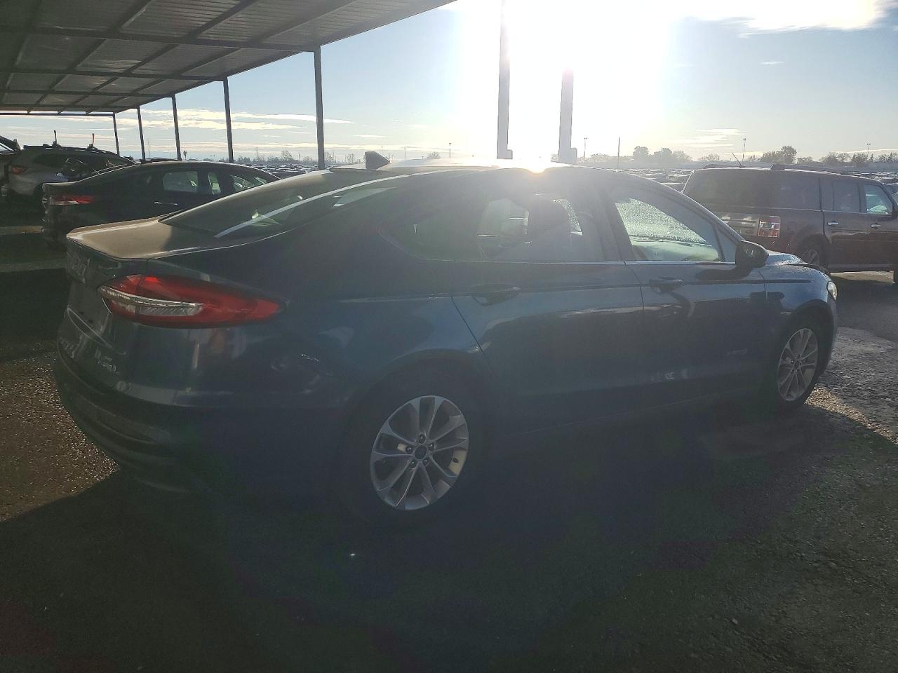 2019 FORD FUSION SE photo 3