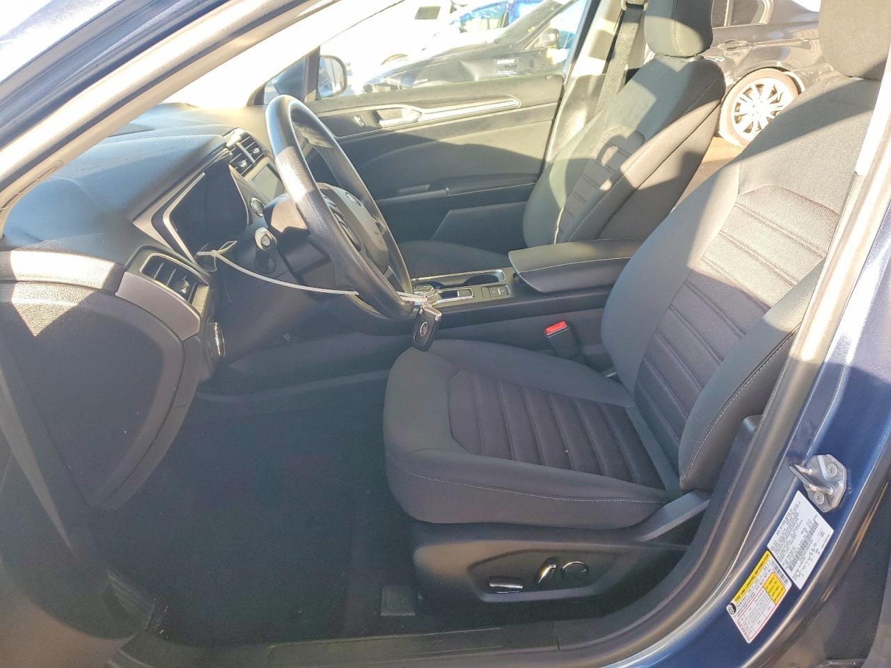 2019 FORD FUSION SE photo 7
