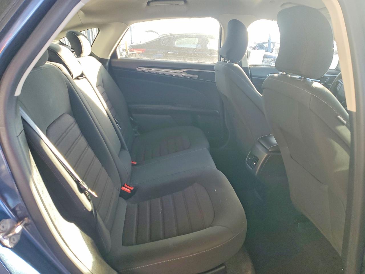 2019 FORD FUSION SE photo 10