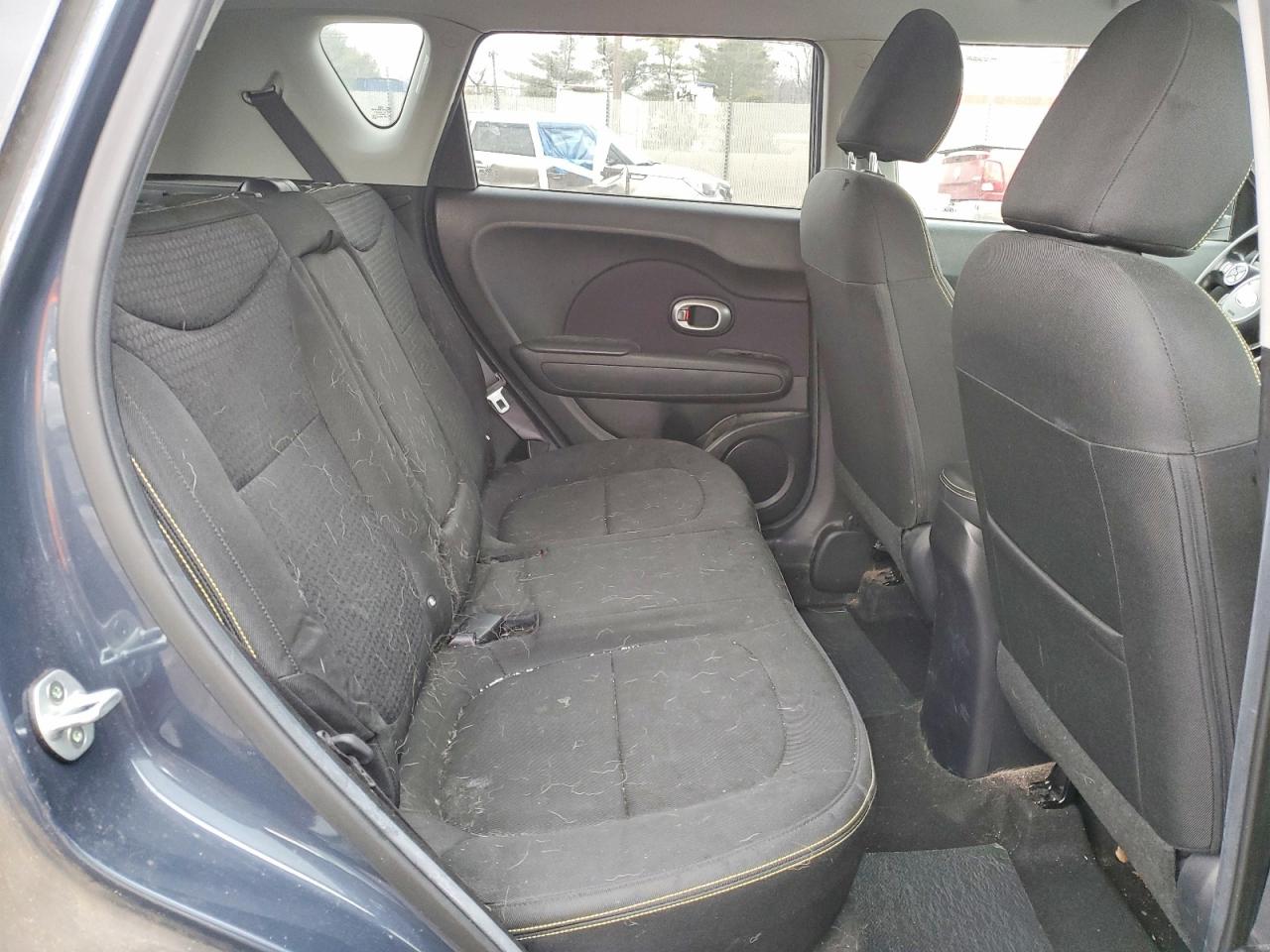 2015 KIA SOUL + photo 10