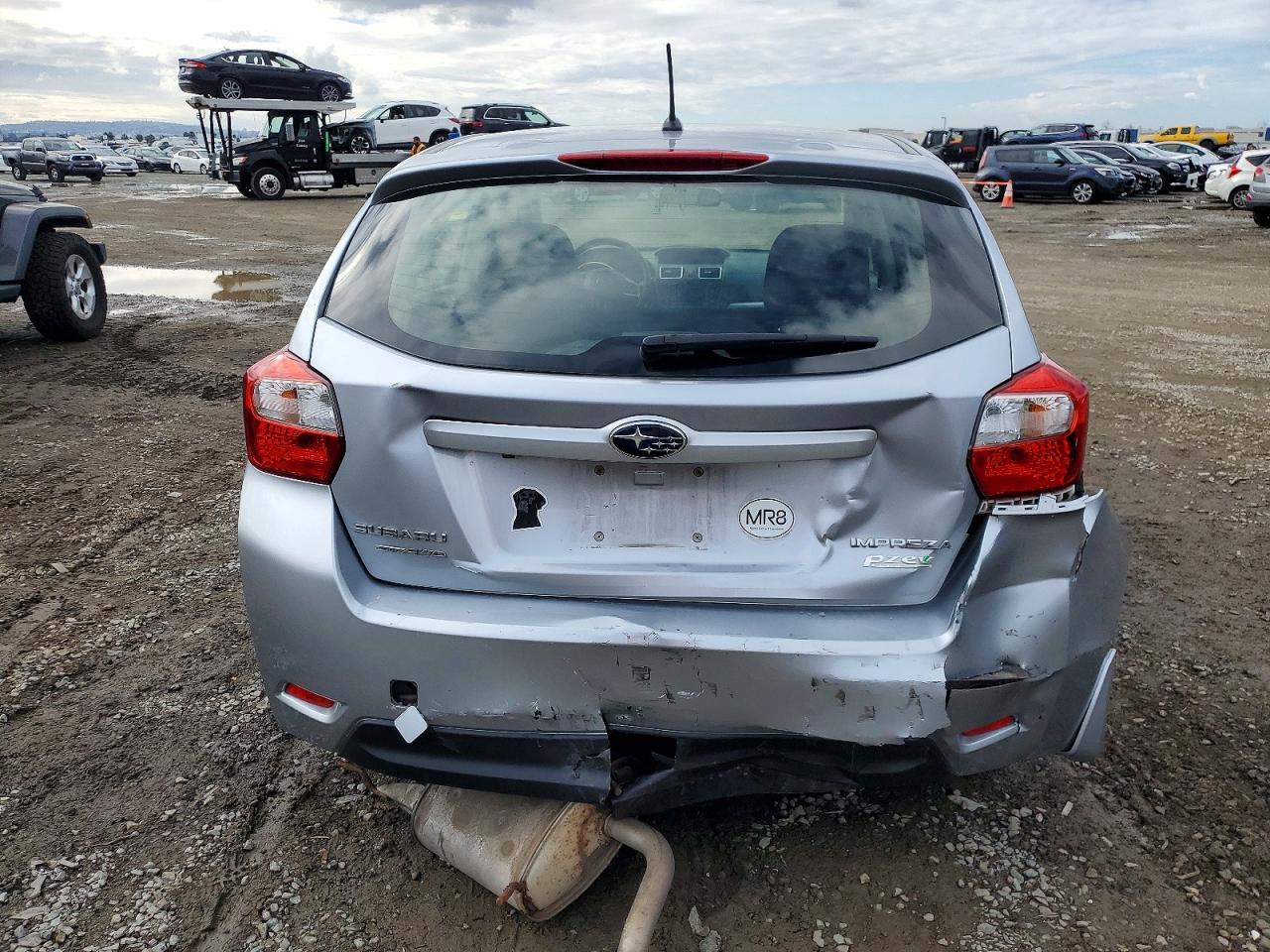 2015 SUBARU IMPREZA photo 6