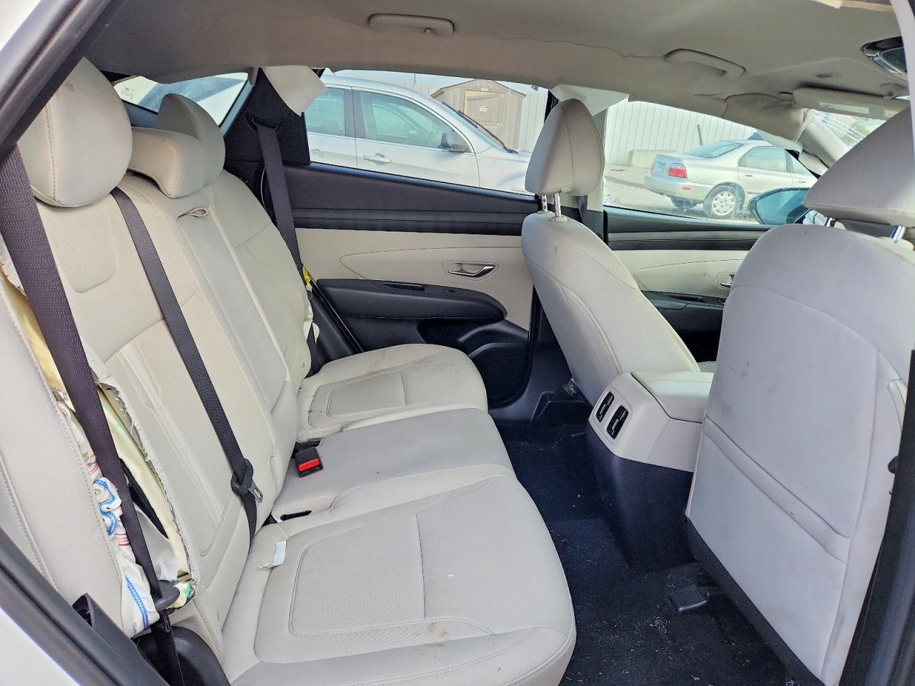2025 HYUNDAI TUCSON SEL photo 11