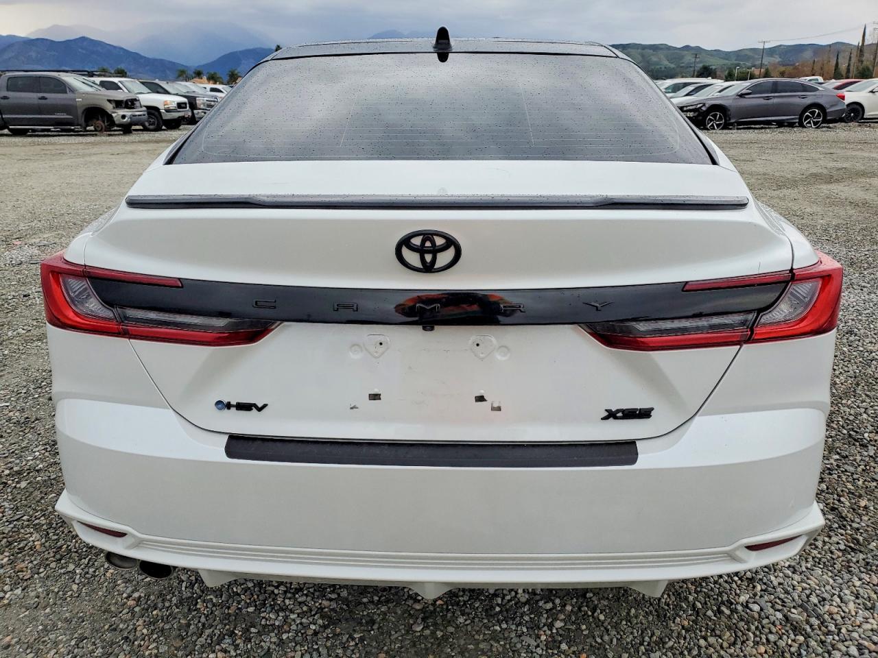 2025 TOYOTA CAMRY XSE photo 6