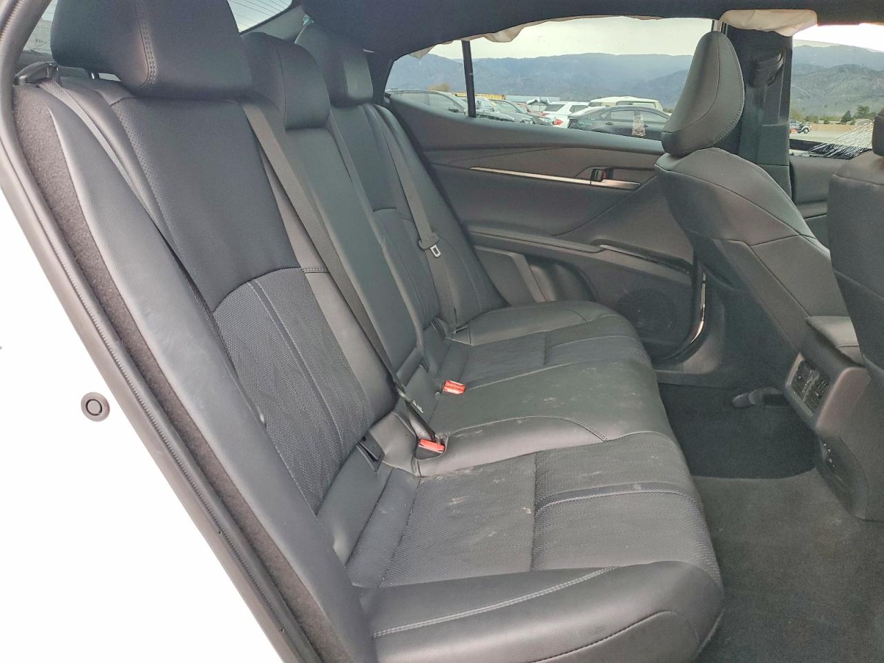 2025 TOYOTA CAMRY XSE photo 10