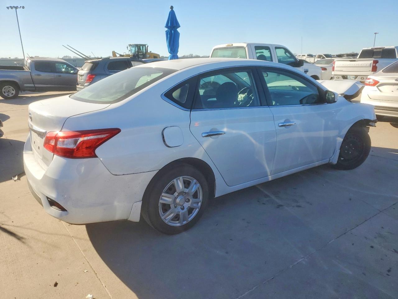 2019 NISSAN SENTRA S photo 3