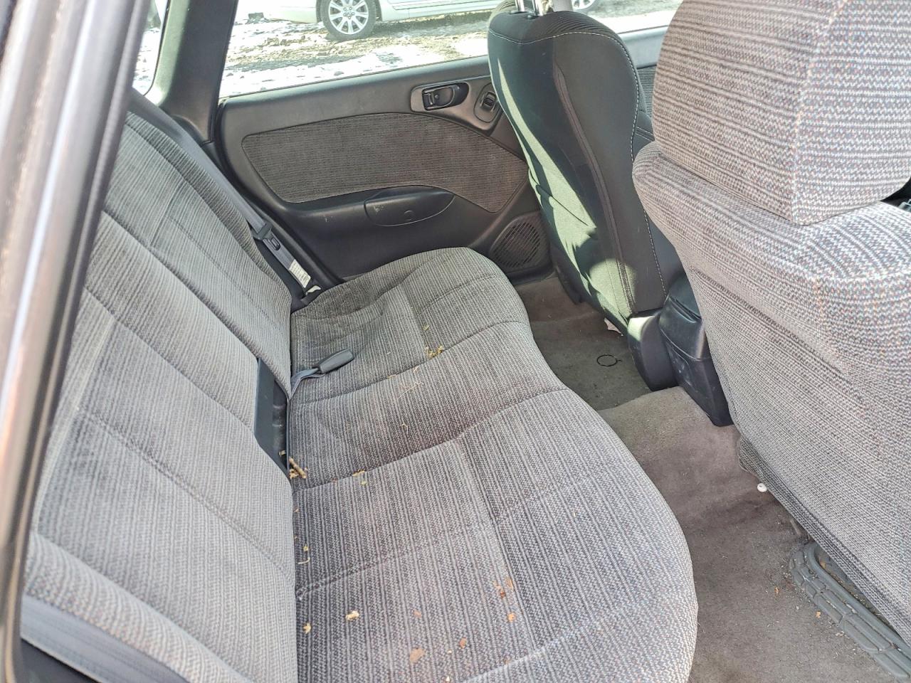 1998 SUBARU LEGACY L photo 10