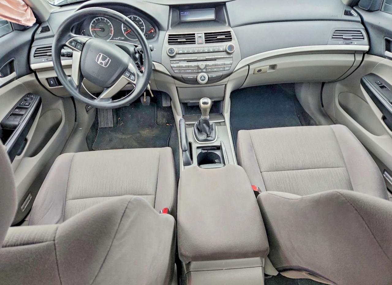 2012 HONDA ACCORD LX photo 8