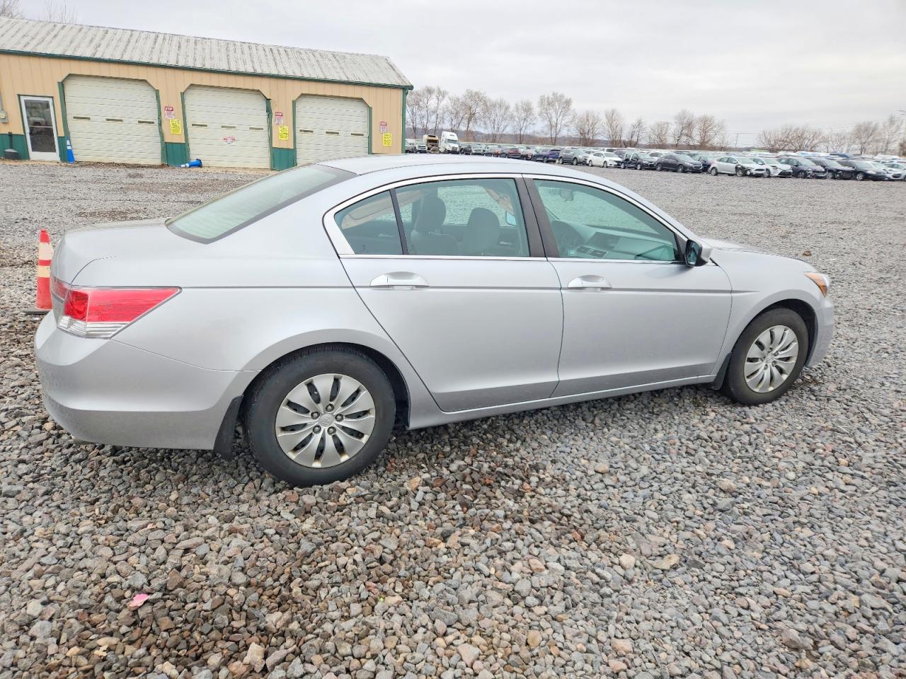 2012 HONDA ACCORD LX photo 3