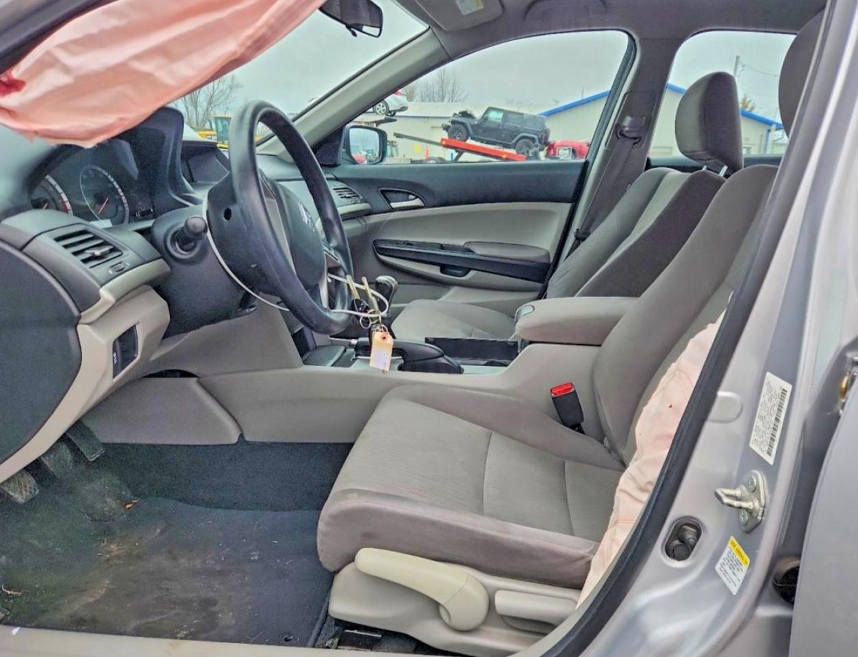 2012 HONDA ACCORD LX photo 7