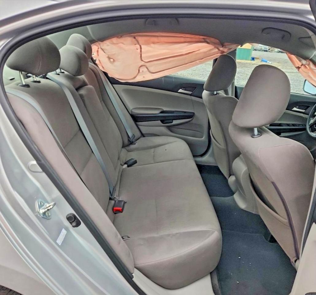 2012 HONDA ACCORD LX photo 10