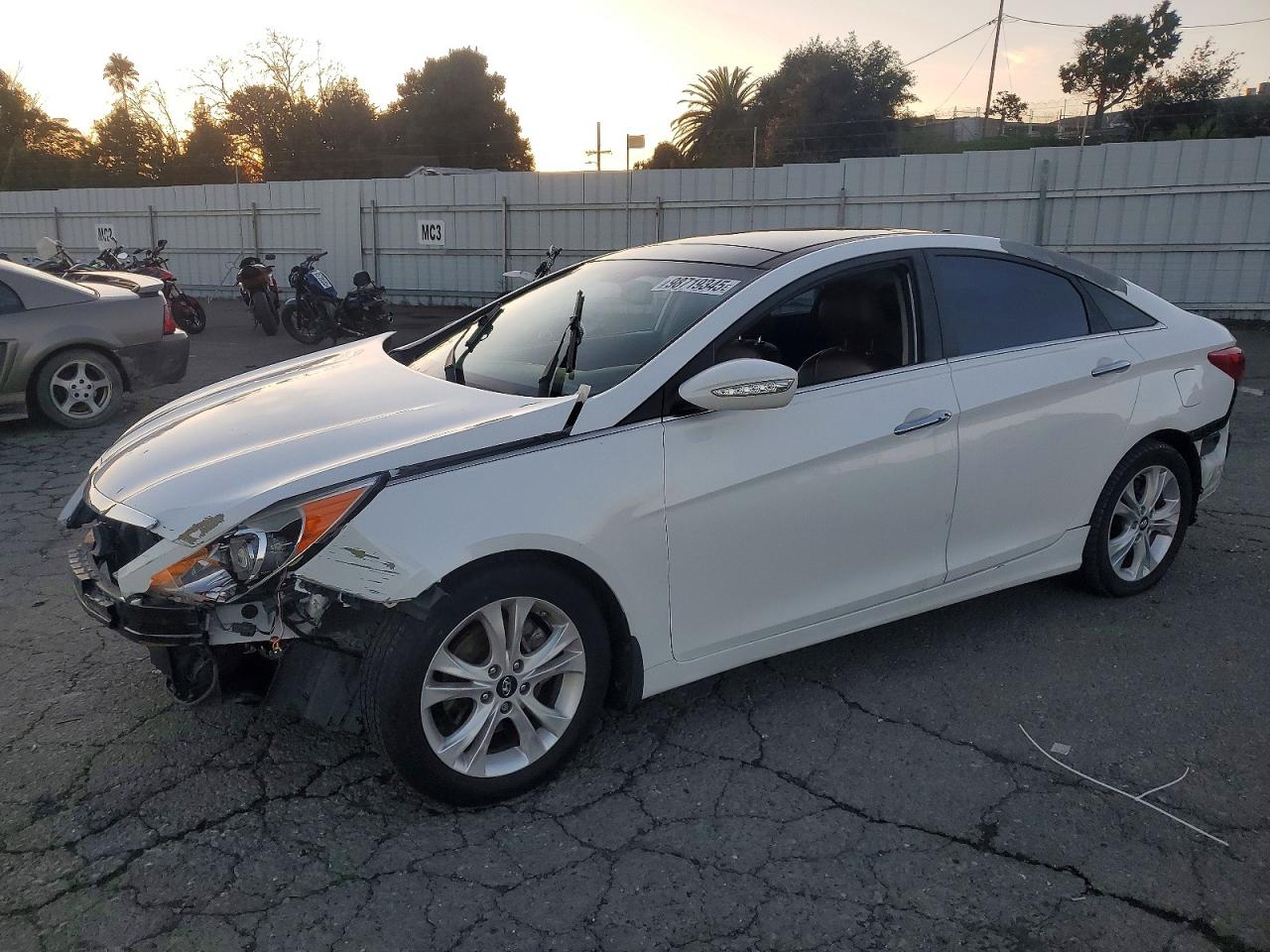 2013 HYUNDAI SONATA