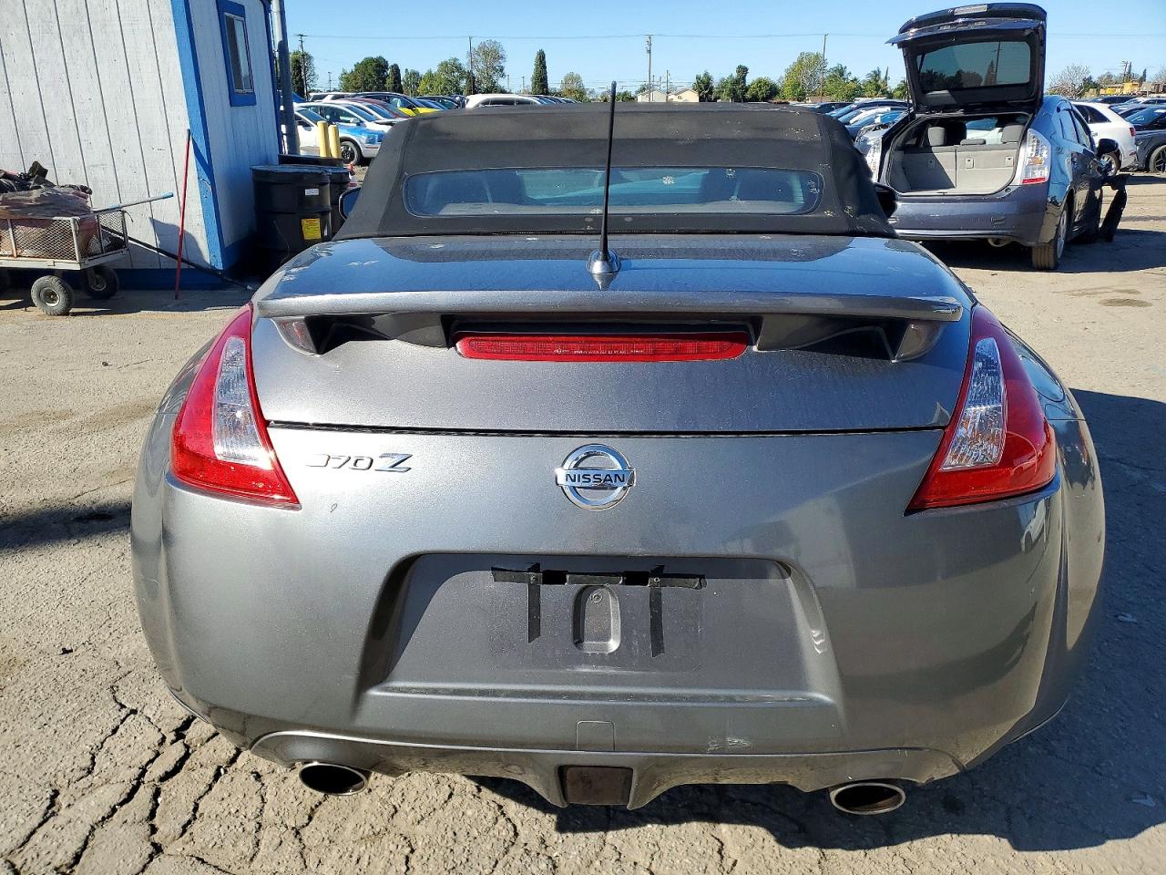 2012 NISSAN 370Z BASE photo 6