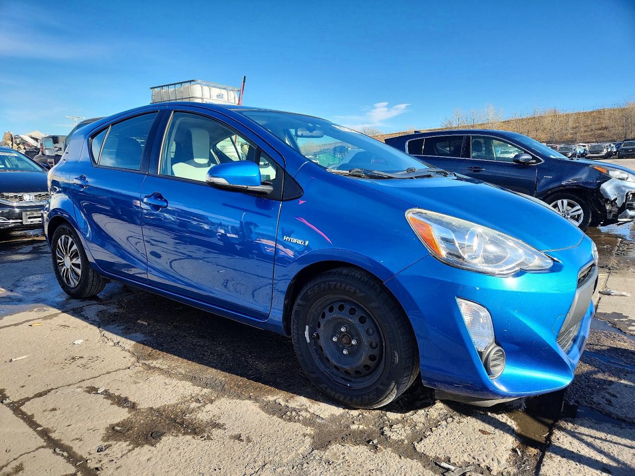 2015 TOYOTA PRIUS C photo 4