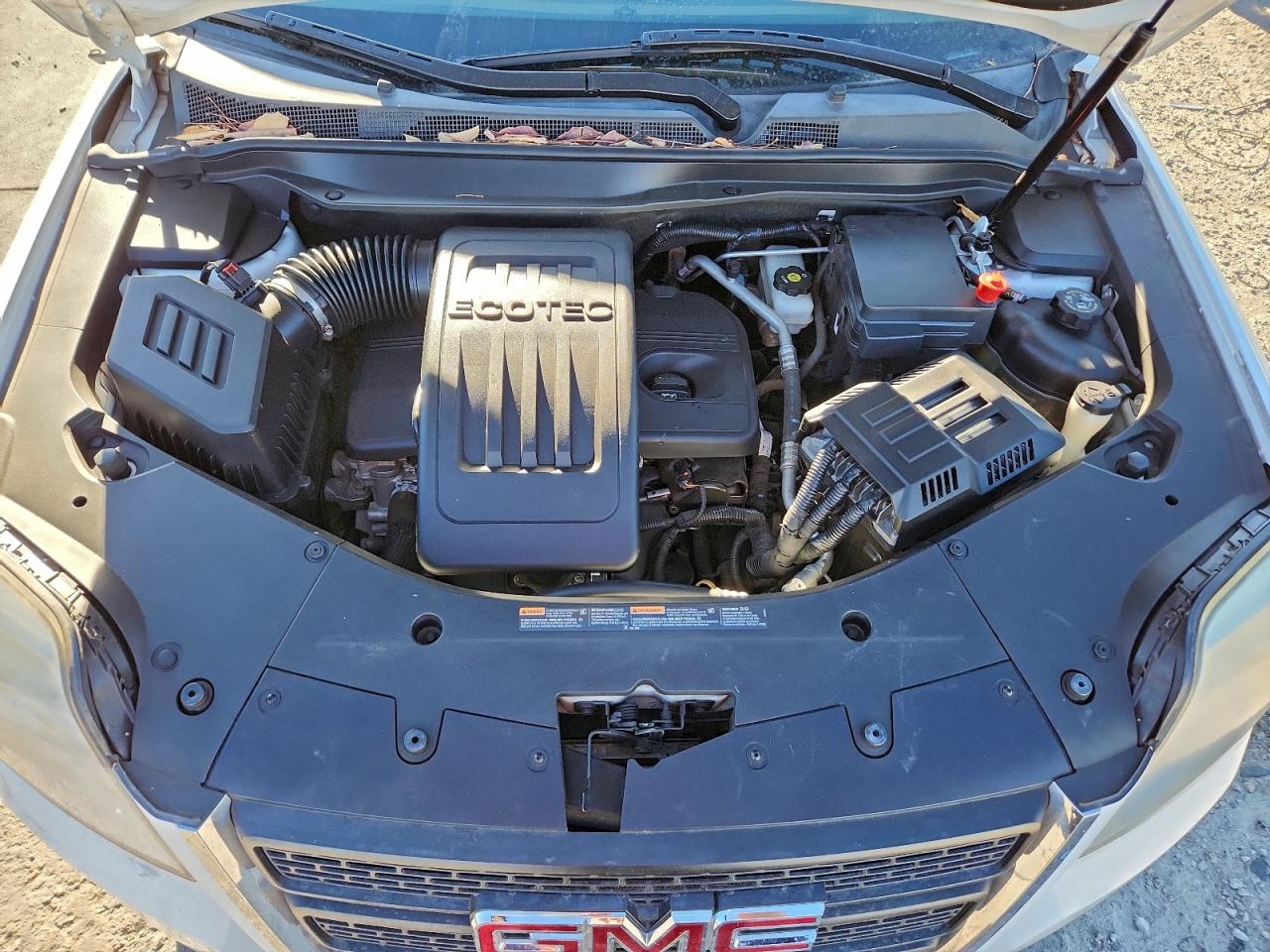 2015 GMC TERRAIN SLE photo 12