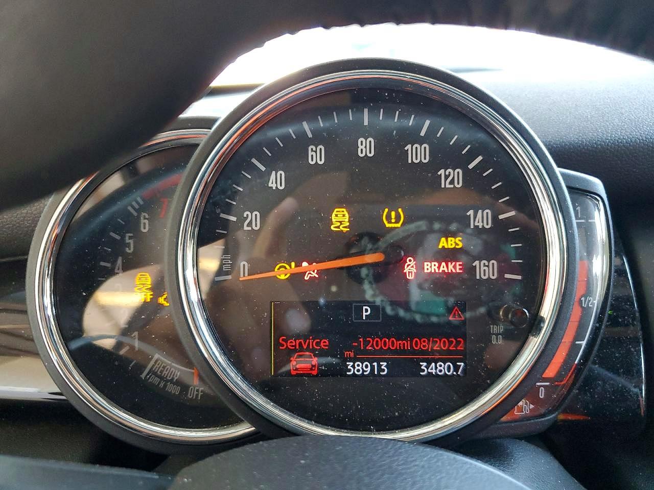 2019 MINI COOPER photo 9