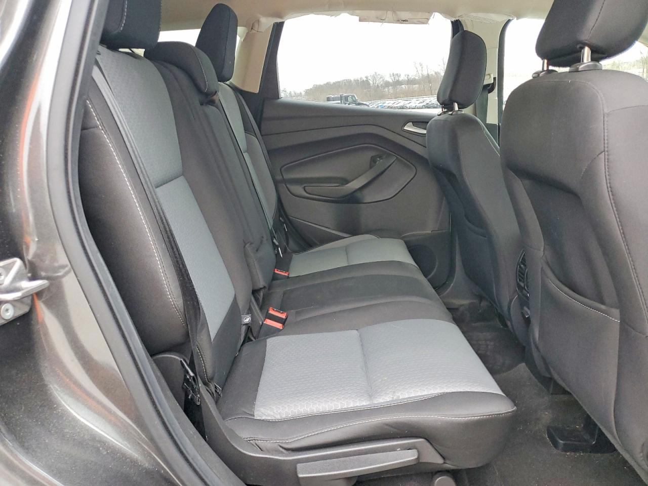 2018 FORD ESCAPE SE photo 11
