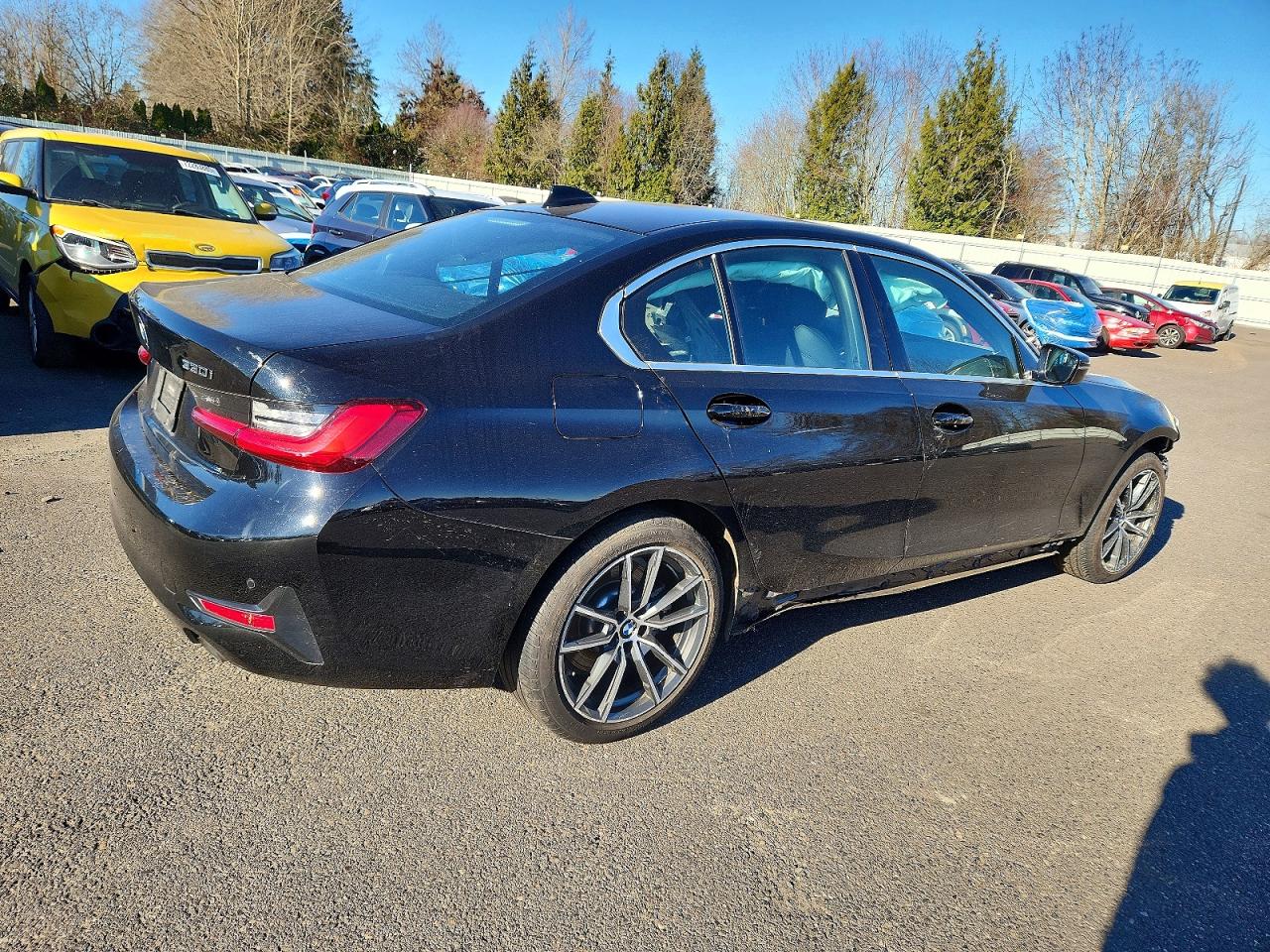 2020 BMW 330XI photo 3
