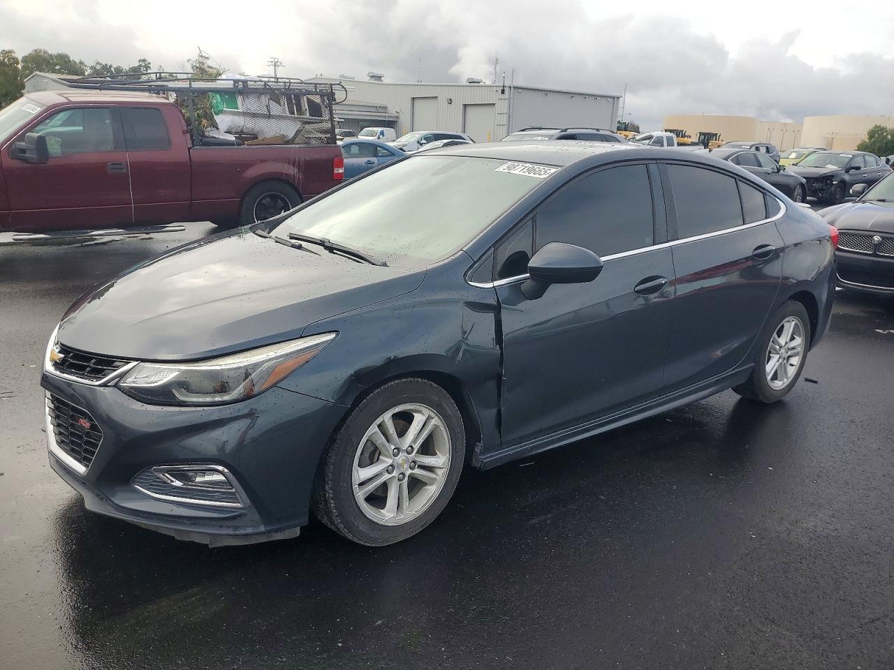 2017 CHEVROLET CRUZE