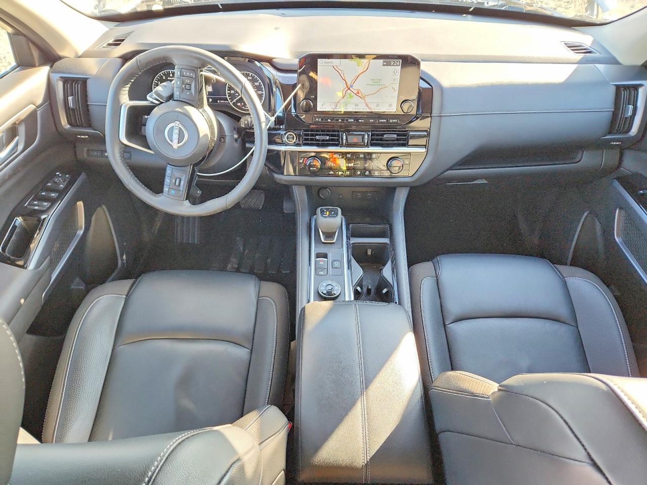 2023 NISSAN PATHFINDER SL photo 8