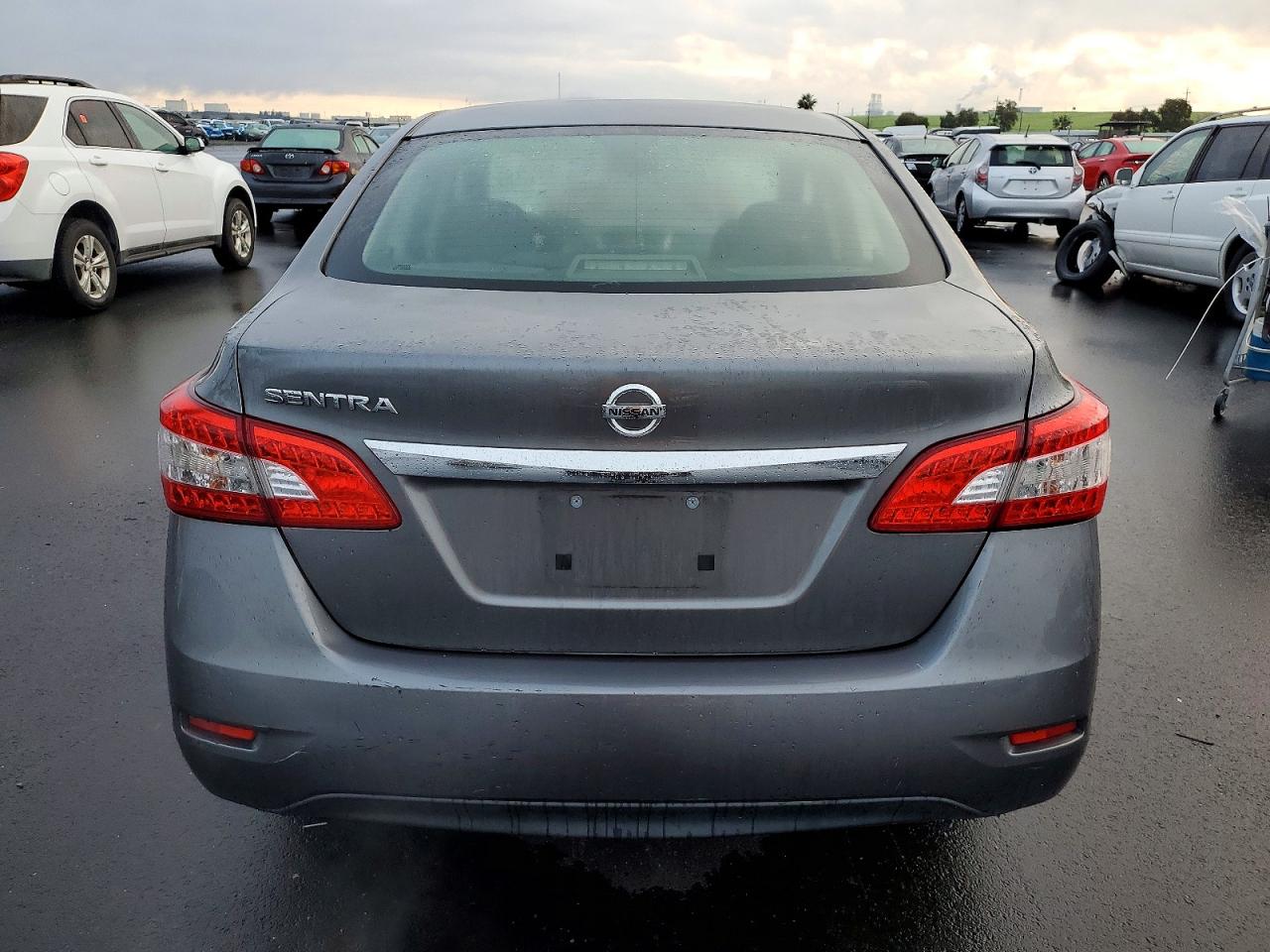 2015 NISSAN SENTRA S photo 6