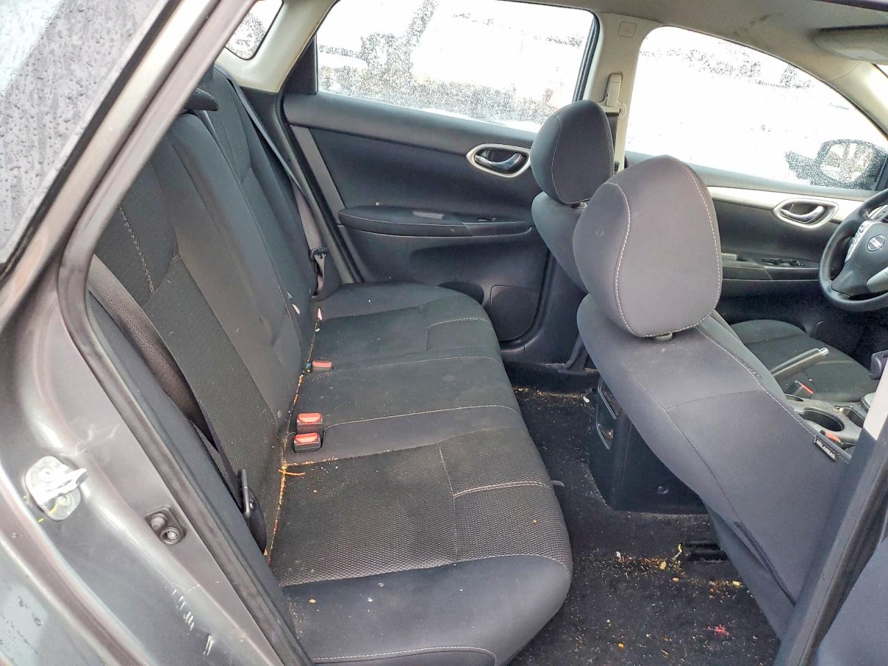 2015 NISSAN SENTRA S photo 10