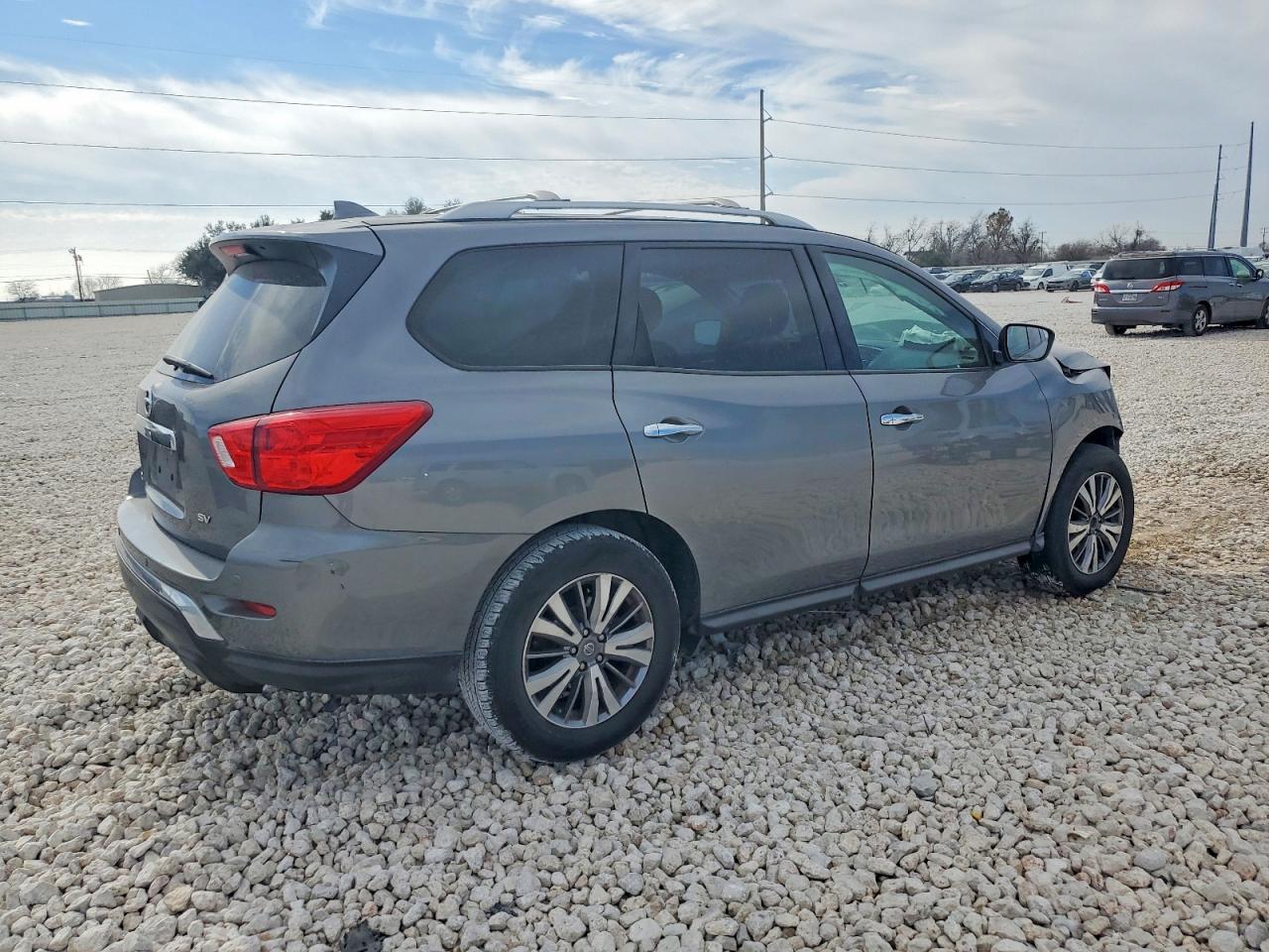 2020 NISSAN PATHFINDER SV photo 3