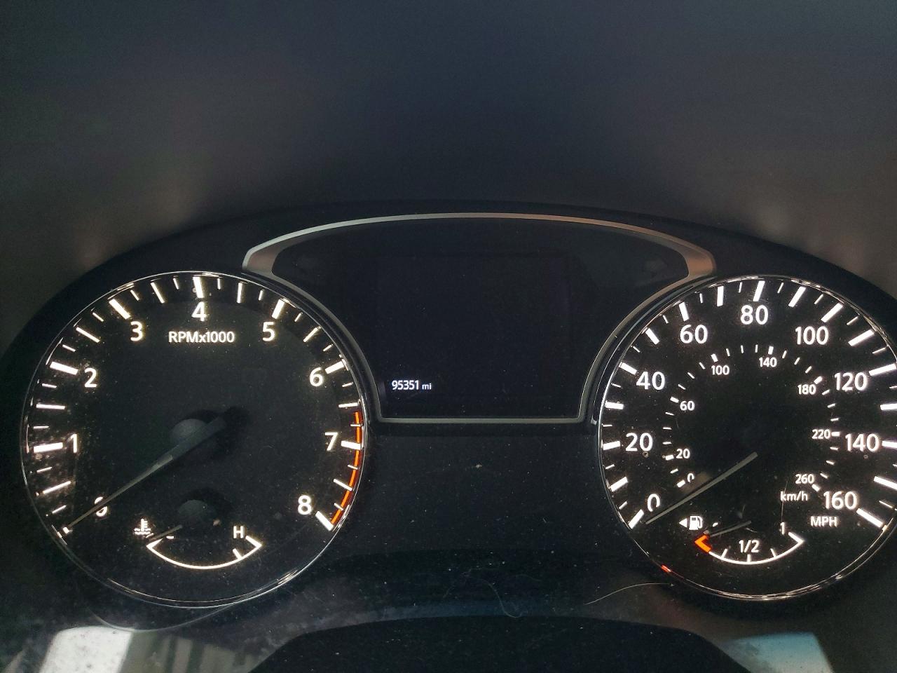 2020 NISSAN PATHFINDER SV photo 9