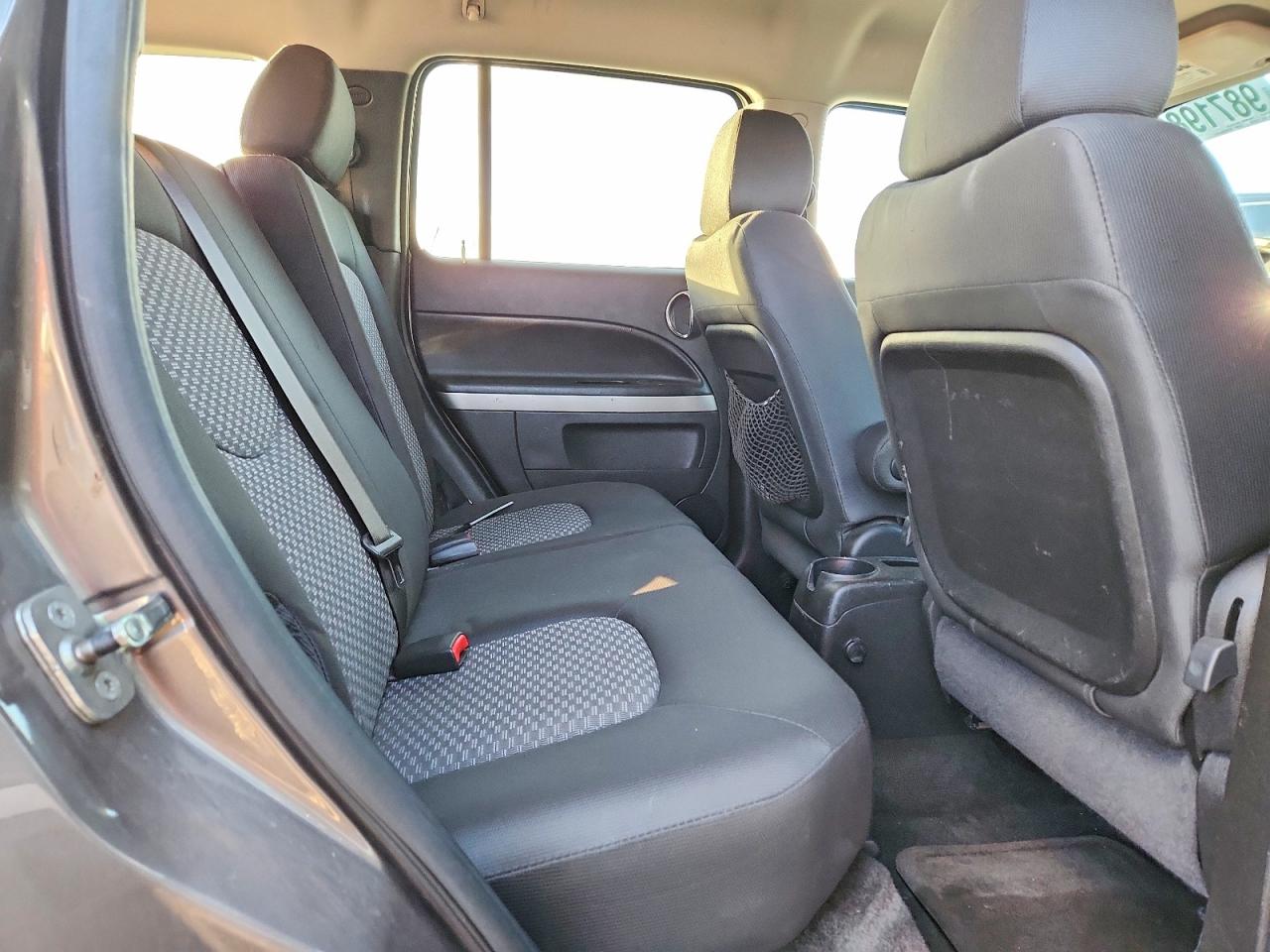 2011 CHEVROLET HHR LT photo 11