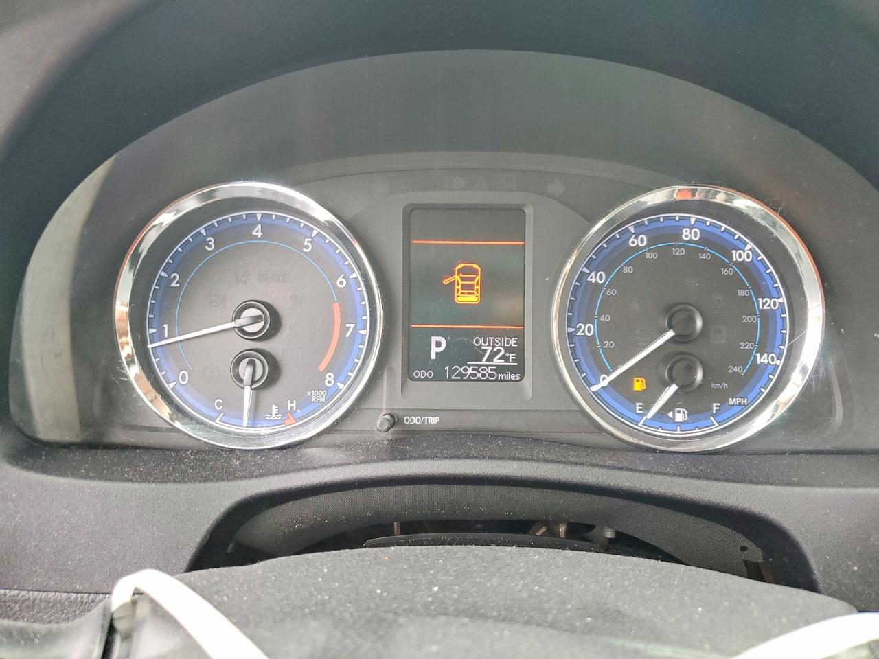 2017 TOYOTA COROLLA L photo 9
