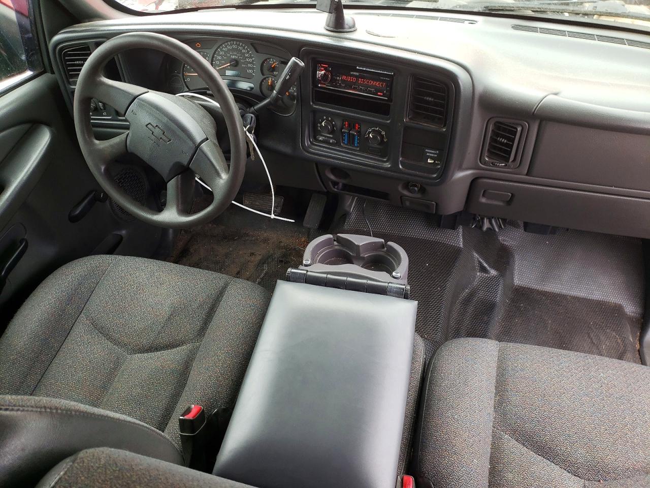 2004 CHEVROLET SILVERADO K1500 photo 8