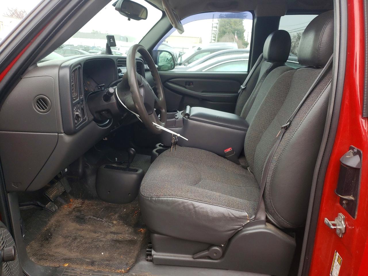 2004 CHEVROLET SILVERADO K1500 photo 7