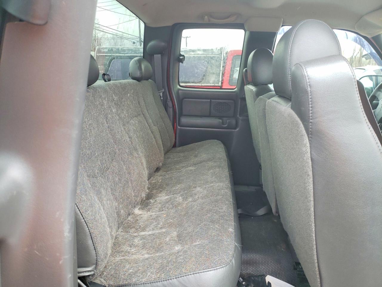 2004 CHEVROLET SILVERADO K1500 photo 10