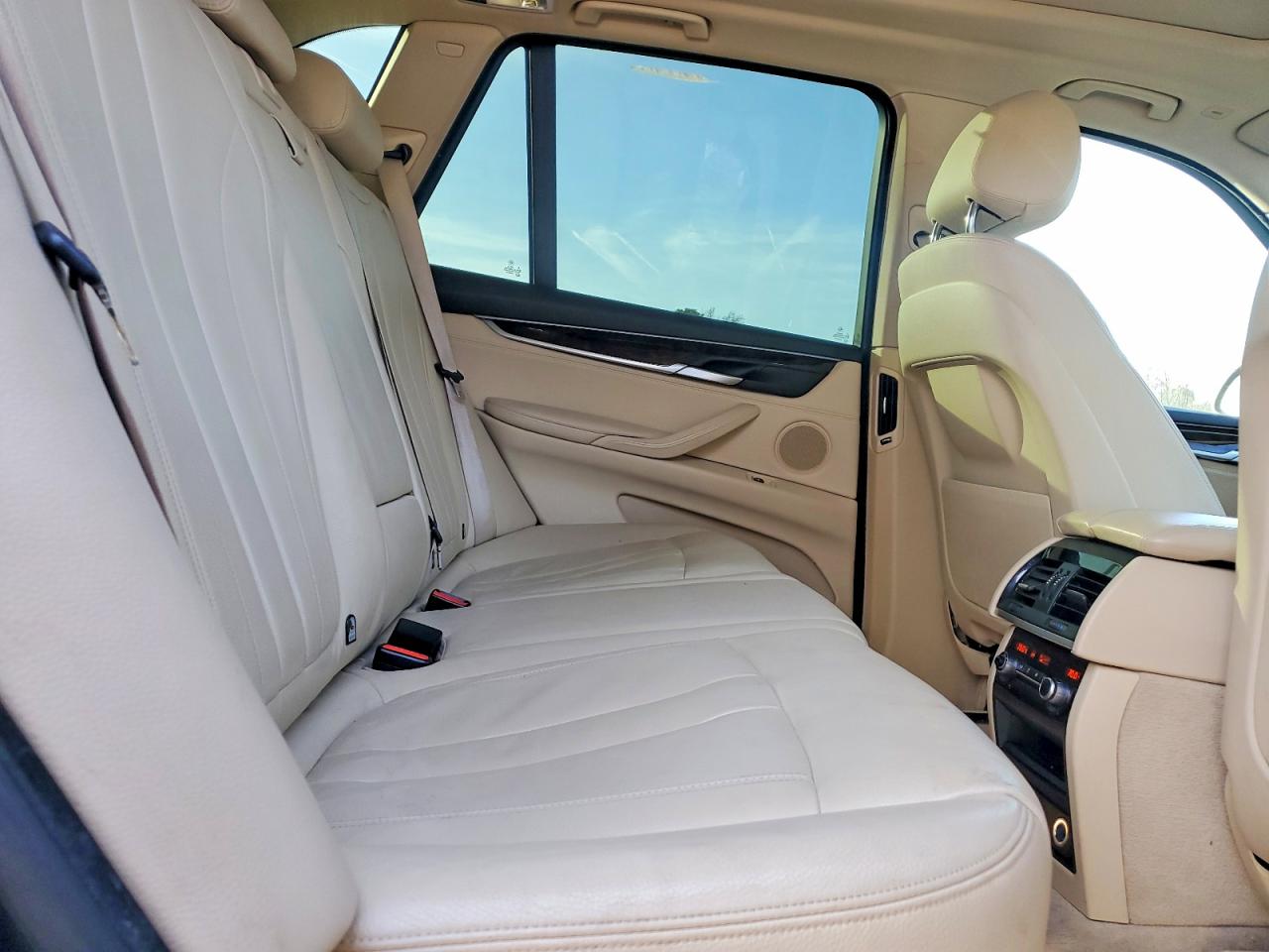 2015 BMW X5 XDRIVE35I photo 11