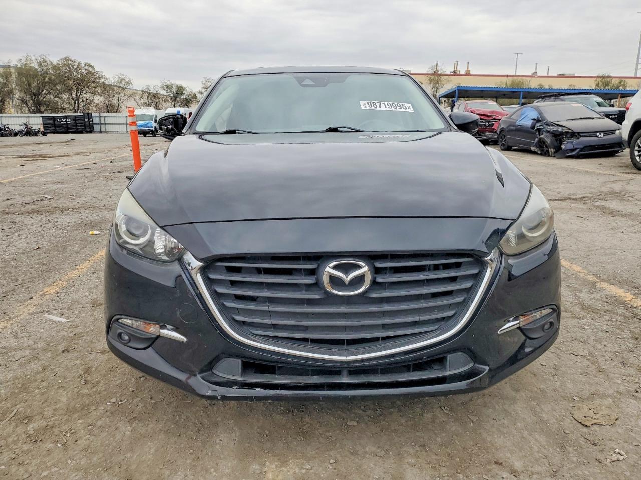 2018 MAZDA 3 TOURING photo 5
