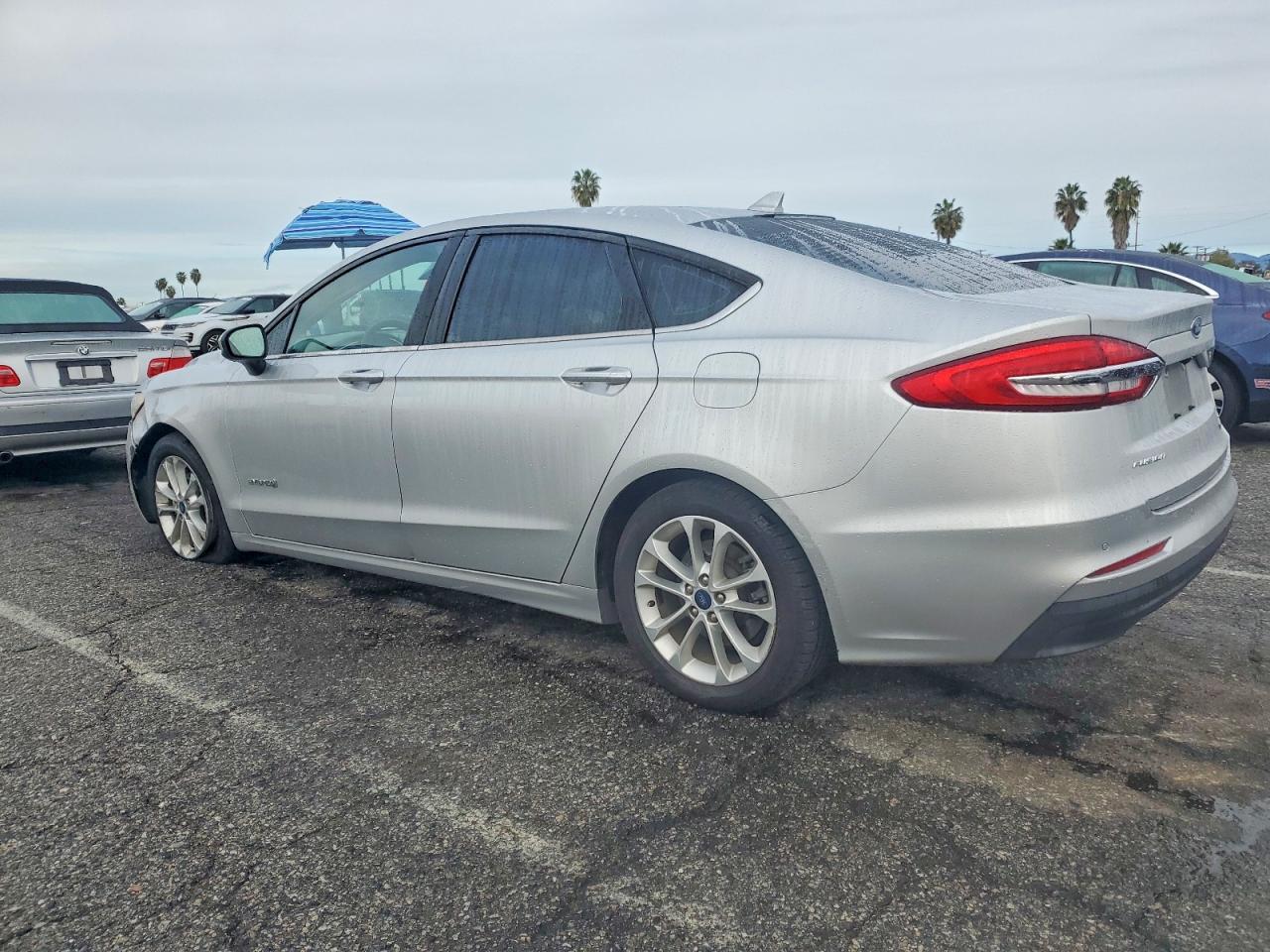 2019 FORD FUSION SE photo 2
