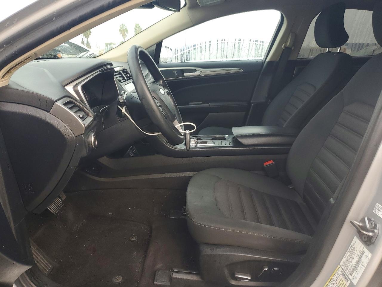 2019 FORD FUSION SE photo 7