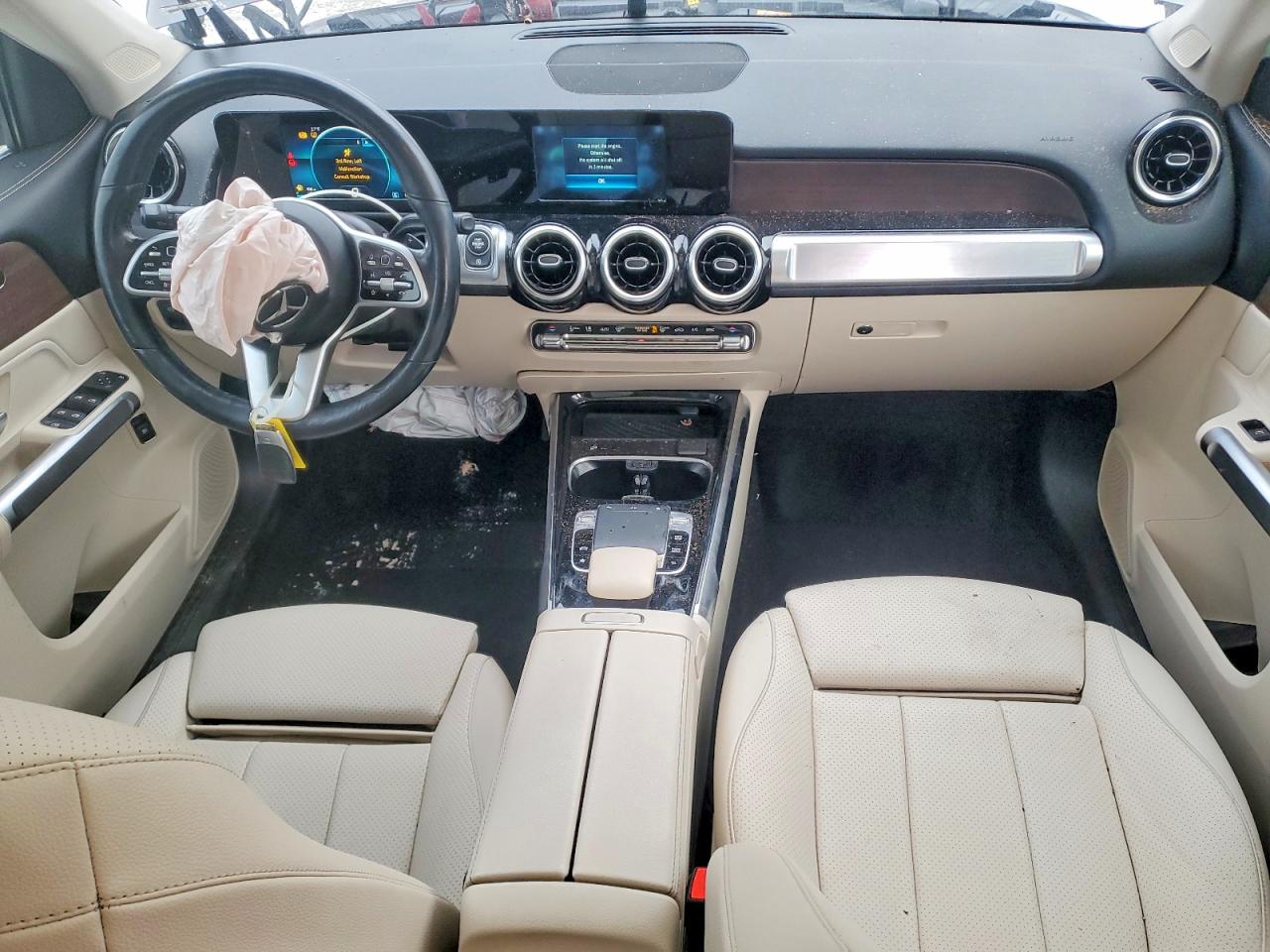 2021 MERCEDES-BENZ GLB 250 4MATIC photo 8