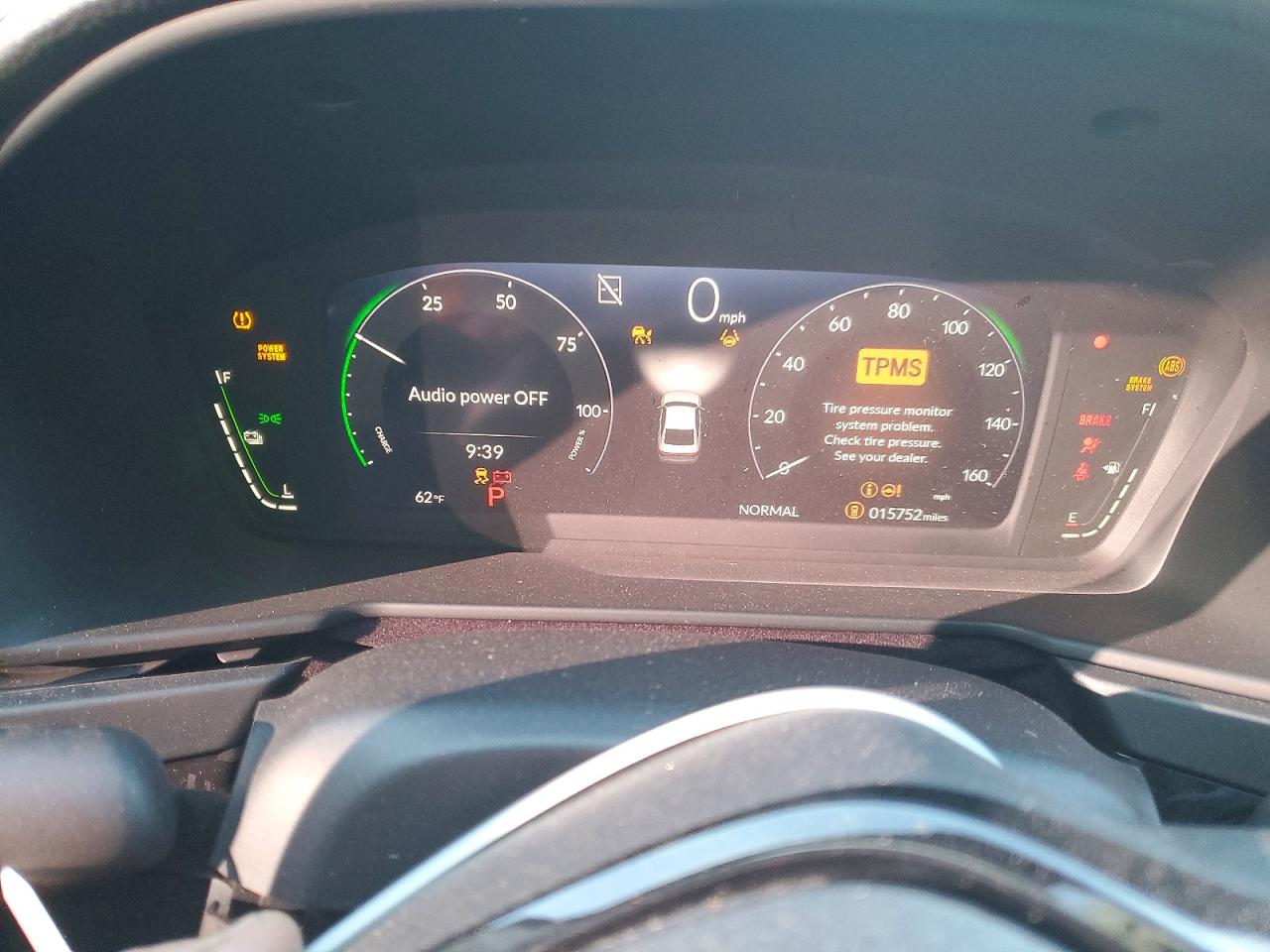 2024 HONDA ACCORD TOURING HYBRID photo 17