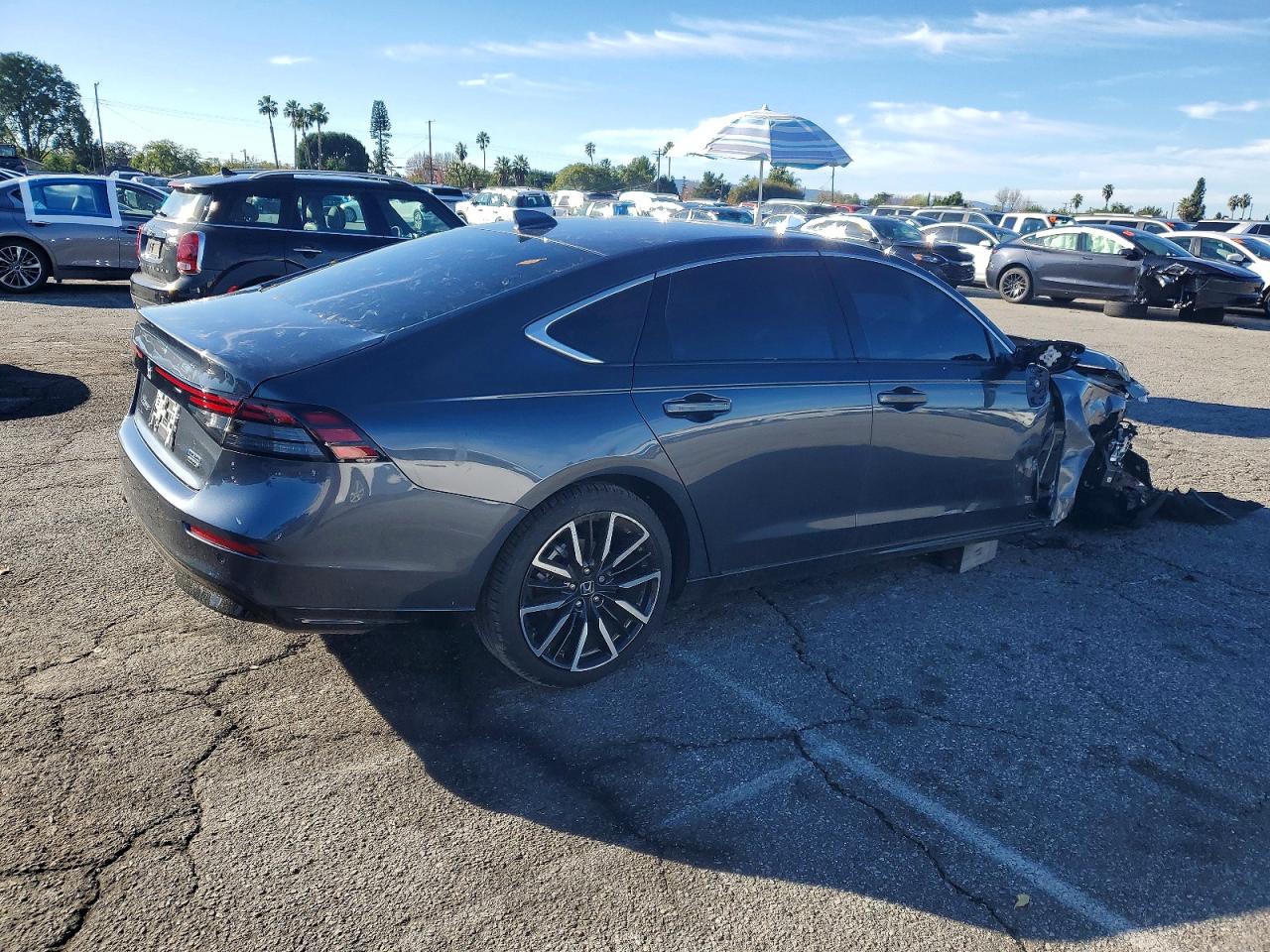 2024 HONDA ACCORD TOURING HYBRID photo 5