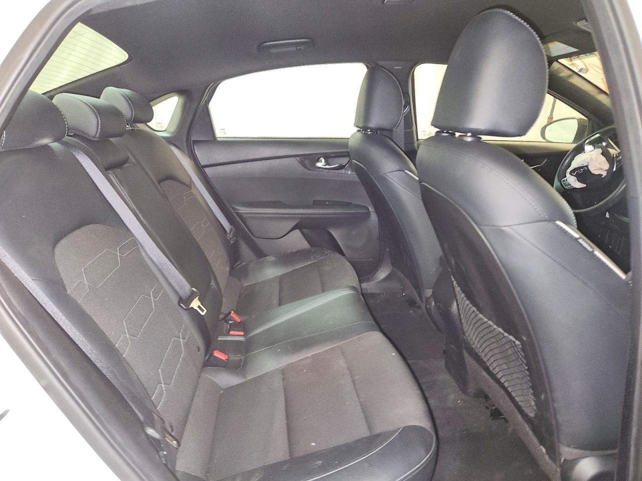 2023 KIA FORTE GT LINE photo 10