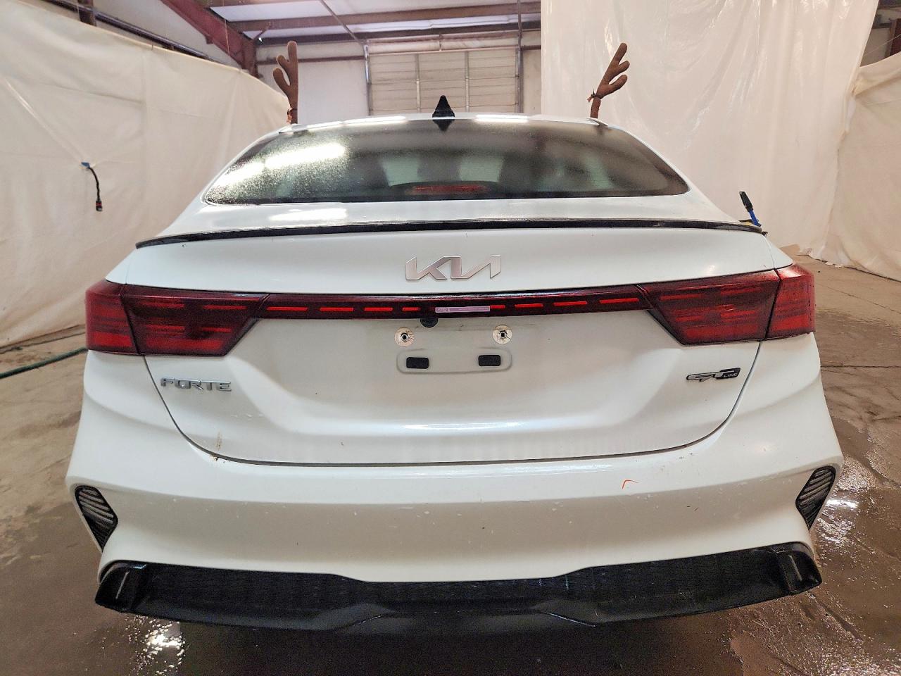 2023 KIA FORTE GT LINE photo 6