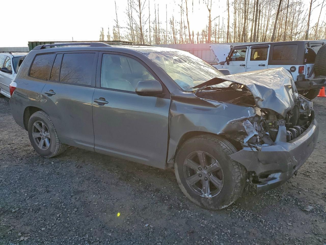 2010 TOYOTA HIGHLANDER SE photo 4