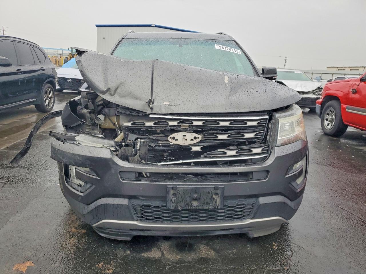 2016 FORD EXPLORER XLT photo 5