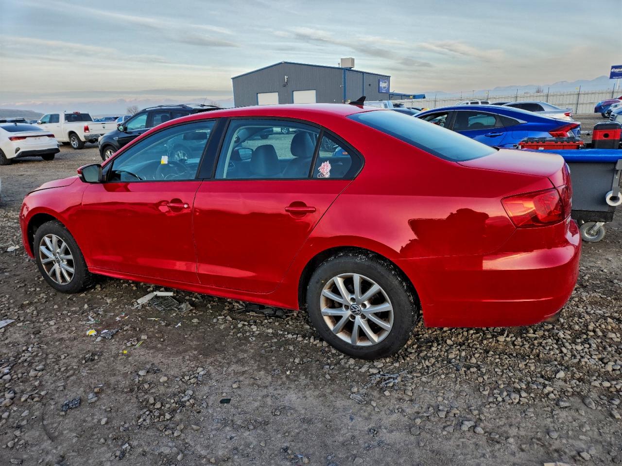 2012 VOLKSWAGEN JETTA SE photo 2