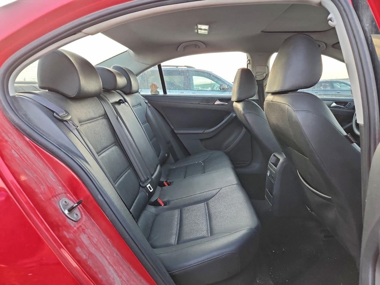2012 VOLKSWAGEN JETTA SE photo 10