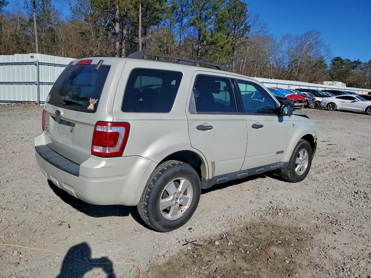2008 FORD ESCAPE XLT photo 3