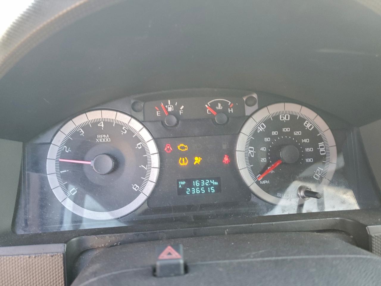 2008 FORD ESCAPE XLT photo 9